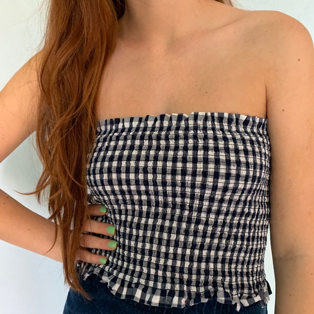 Checkered strapless shirt